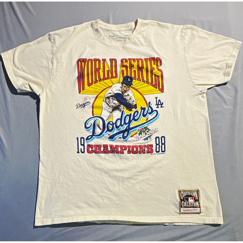 Mitchell & Ness Cooperstown LA Dodgers 1988 WS Champs Graphic Tee White XL
